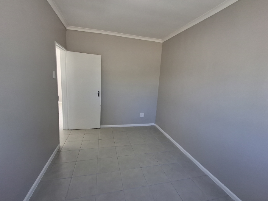 To Let 2 Bedroom Property for Rent in Windsor Park Western Cape